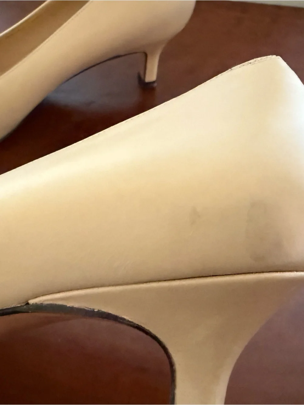Salvatore Ferragamo Beige Leather Flats with Black Patent Toe - Picture 9 of 11